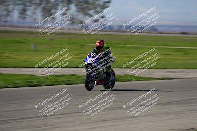 media/Feb-11-2024-TrackDaz (Sun) [[0c6448d9ff]]/Group B/Grid and Front Straight/